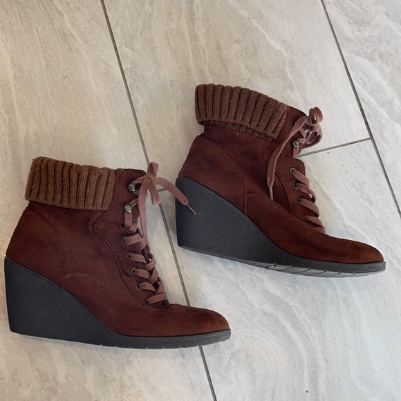 Report wedges ankle booties - Picture 1 of 5